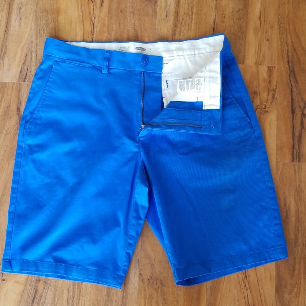 $10 CLEARANCE Mens Royal Blue Shorts size 33